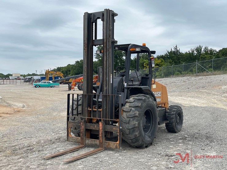 2019-case-586h-image-2