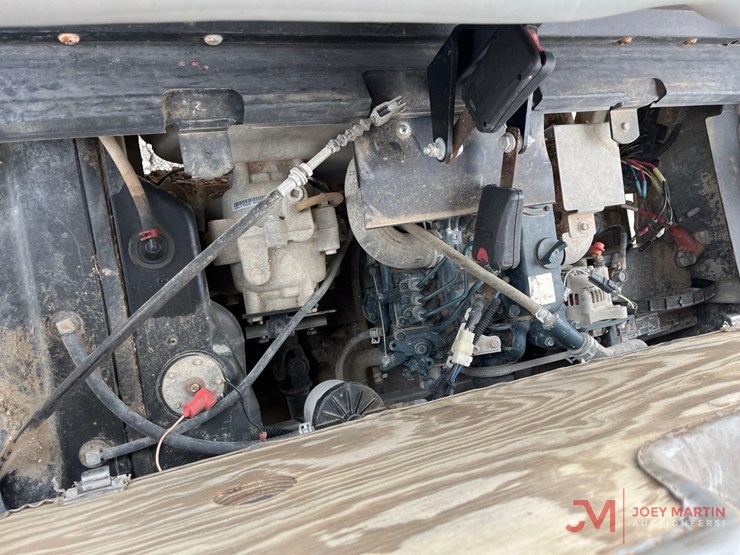 2019-club-car-carryall-1700-image-8