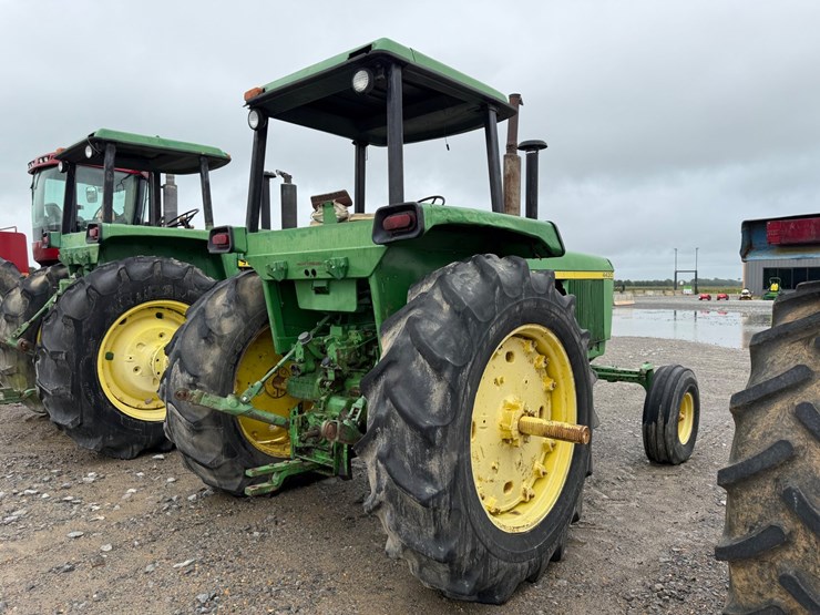 john-deere-4430-image-4