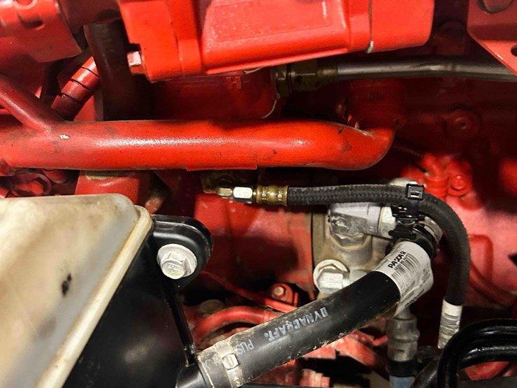 2024-kenworth-t880-image-77
