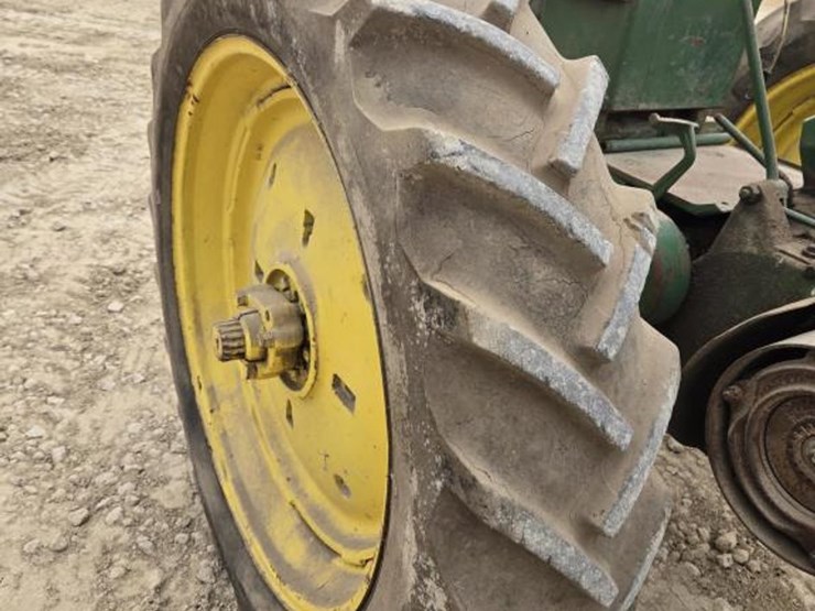 john-deere-a-image-6