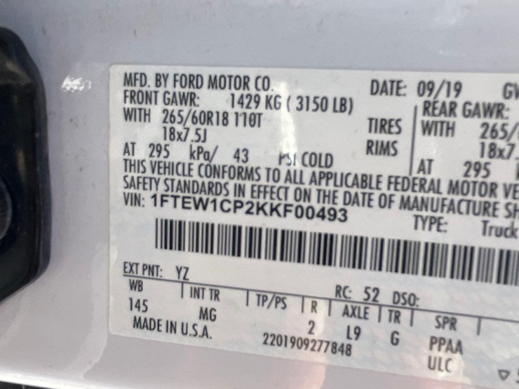 2019-ford-f150-xlt-image-16