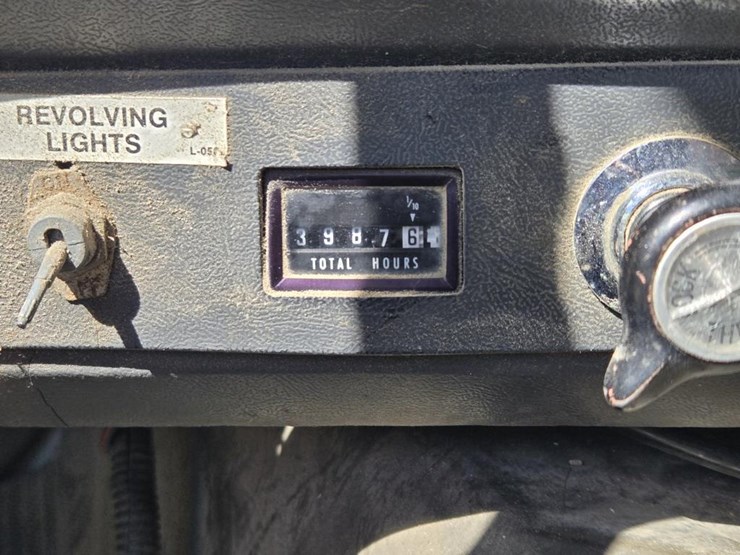 1988-ford-l9000-image-30