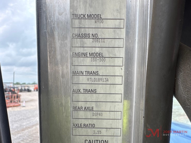 2008-kenworth-w900-image-31