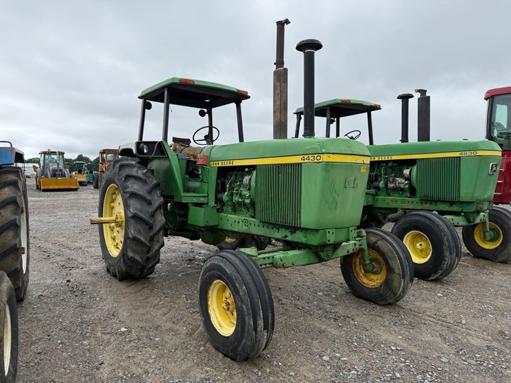 john-deere-4430-image-3