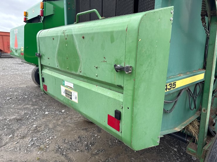 john-deere-435-image-7