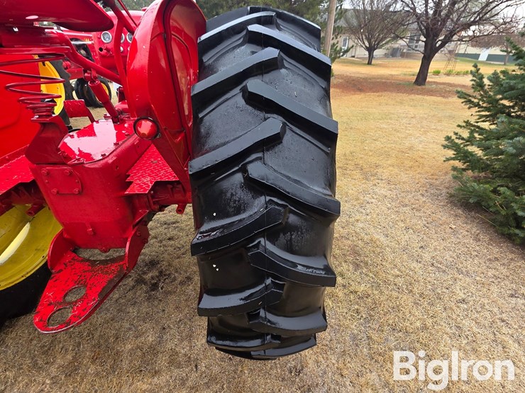 1948-massey-ferguson-44-image-15