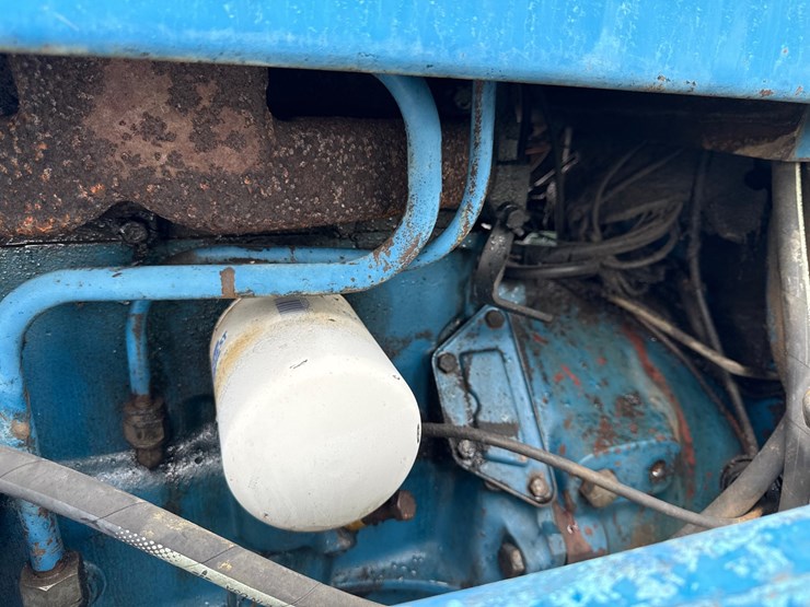 ford-7600-image-25