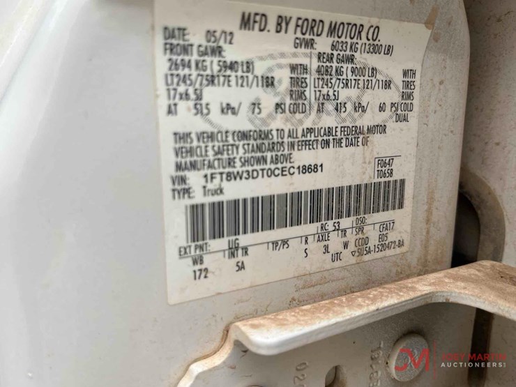 2012-ford-f350-image-40