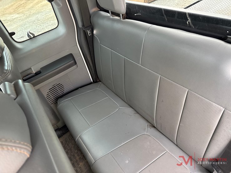 2012-ford-f250-xl-image-25