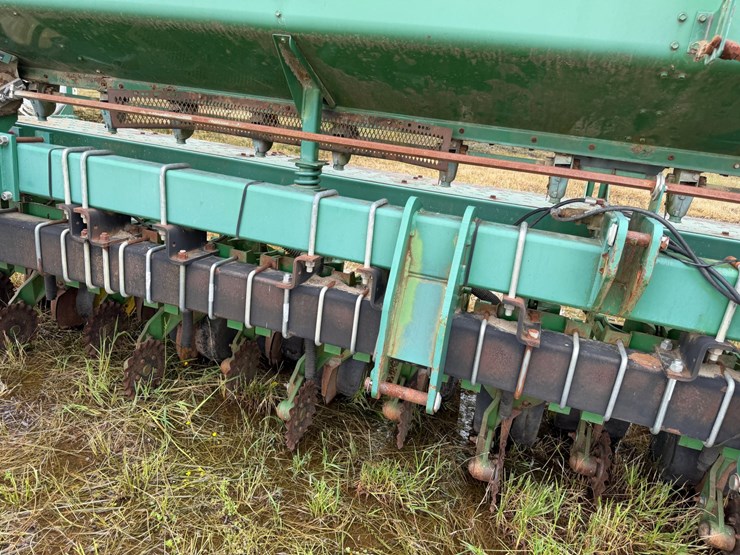 john-deere-530-image-50