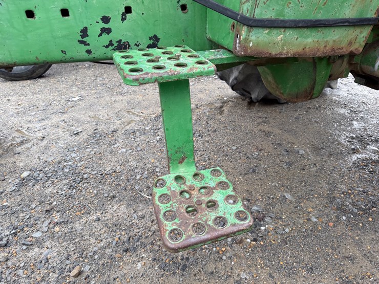 john-deere-4430-image-34