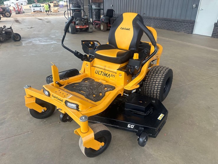 2024-cub-cadet-60-image-4