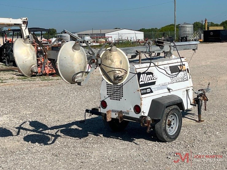 allmandnight-lite-nl8-sho-hd-towable-light-tower-image-2