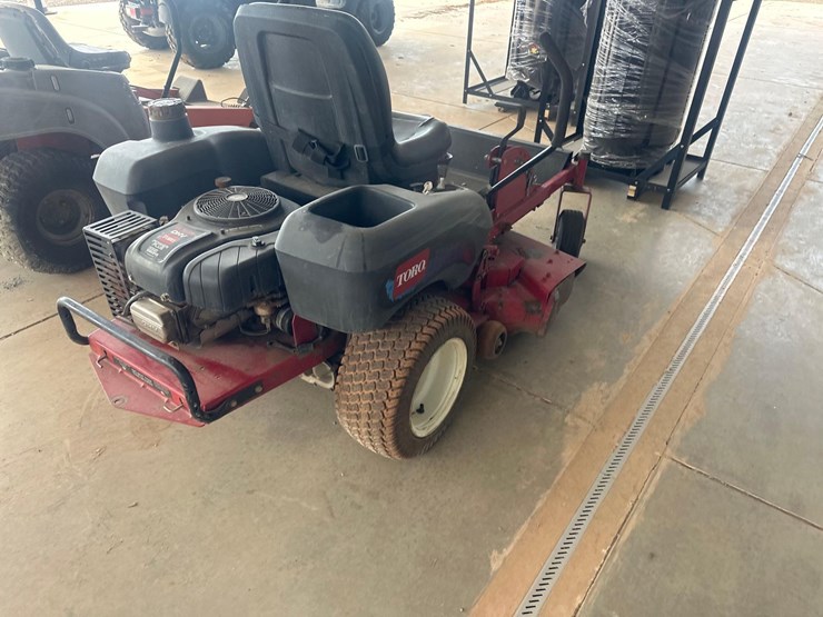toro-time-cutter-1644-zero-turn-radius-mower-image-5