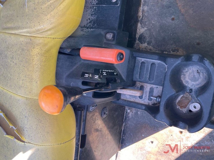2019-john-deere-xuv855m-utv-image-8