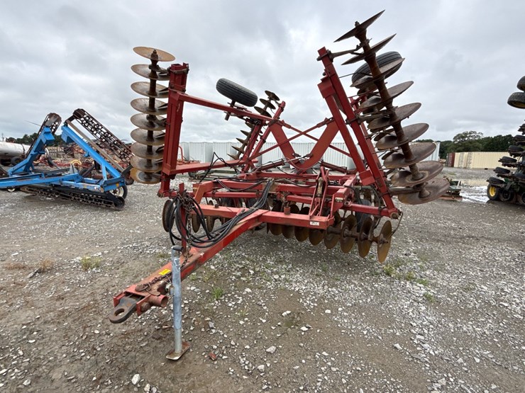 case-ih-496-image-1