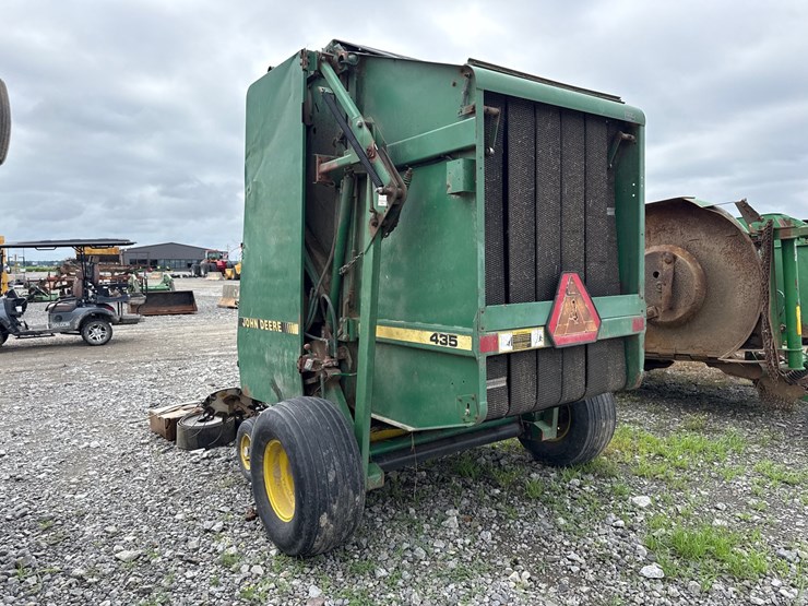 john-deere-435-image-4