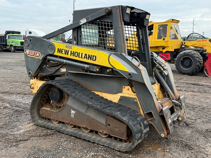 new-holland-c190-image-1