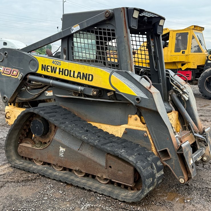 NEW HOLLAND C190