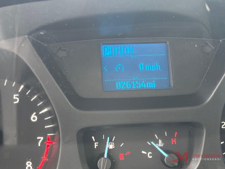 2019-ford-transit-image-23