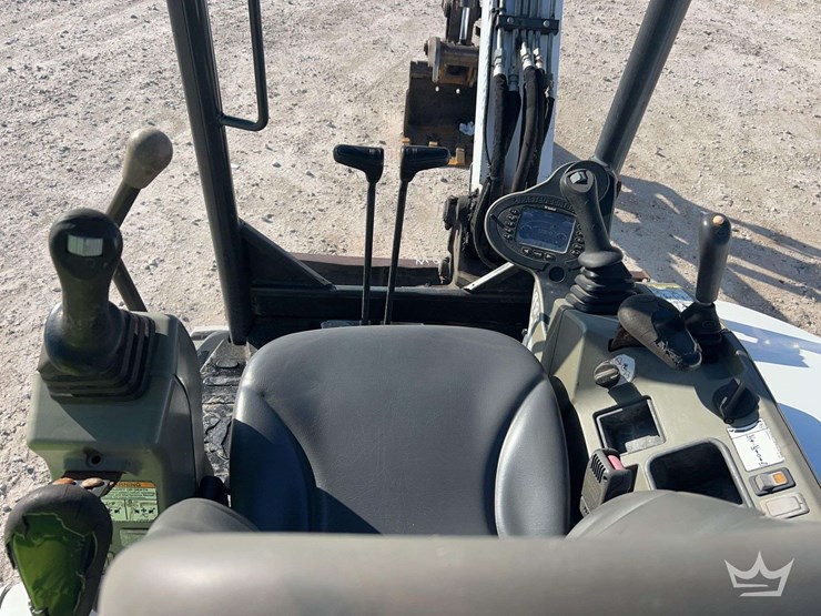 bobcat-e50-image-11