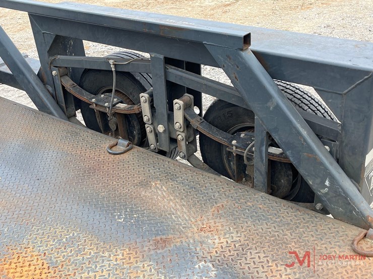 2014-jlg-7610-t/a-drop-deck-trailer-image-7