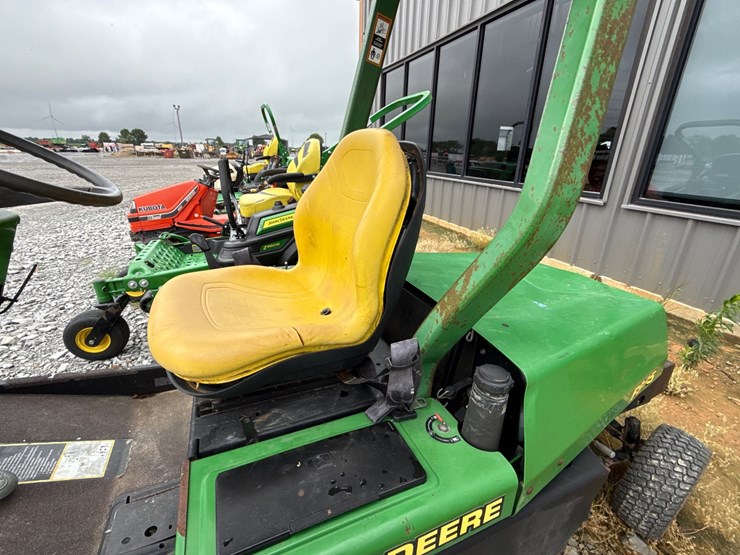 john-deere-f935-image-21