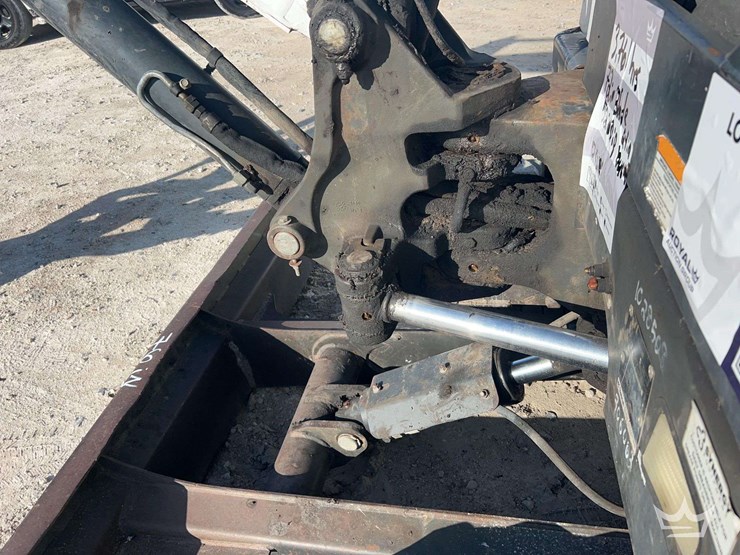 bobcat-e50-image-13