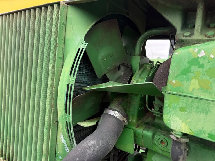 john-deere-4630-image-35