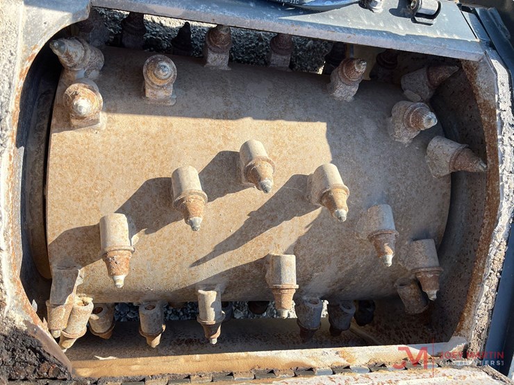 2021-bobcat-24pla-cold-planer-skid-steer-attachment-image-4