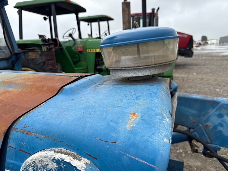 ford-7600-image-38