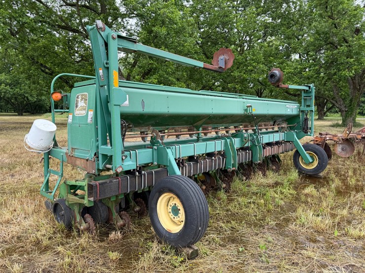 john-deere-530-image-2