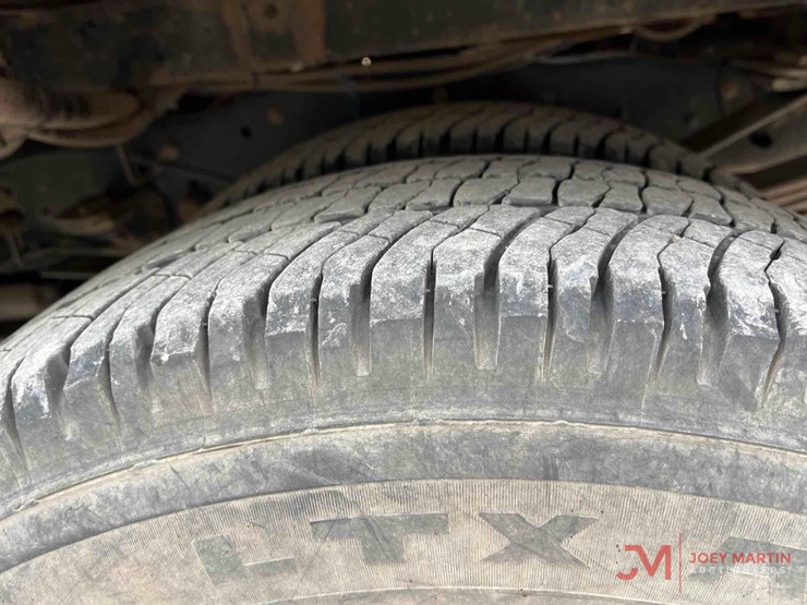 2012-ford-f350-image-10