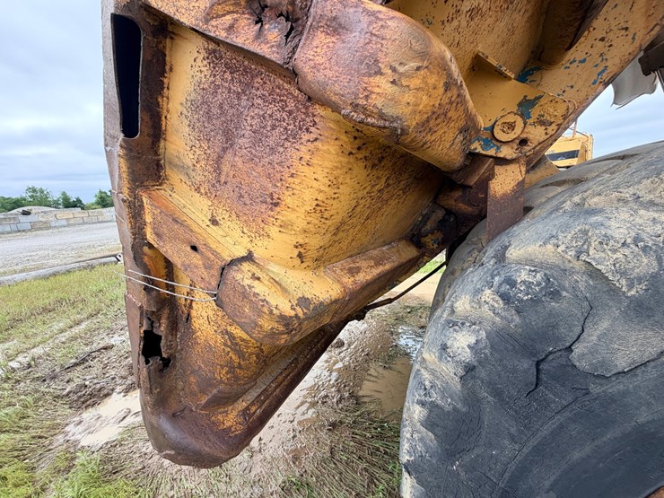 1972-caterpillar-769-image-72
