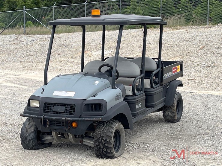 2019-club-car-carryall-1700-image-2