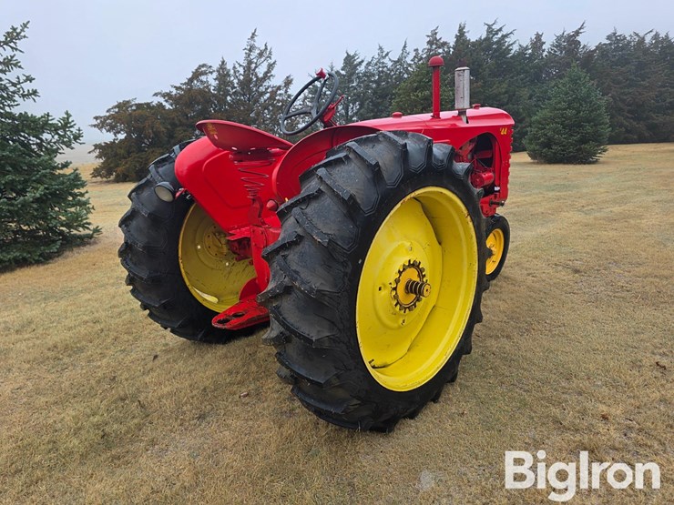 1948-massey-ferguson-44-image-5