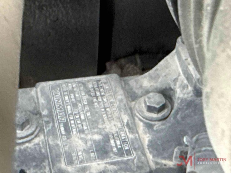 2019-takeuchi-tb235-2-image-9
