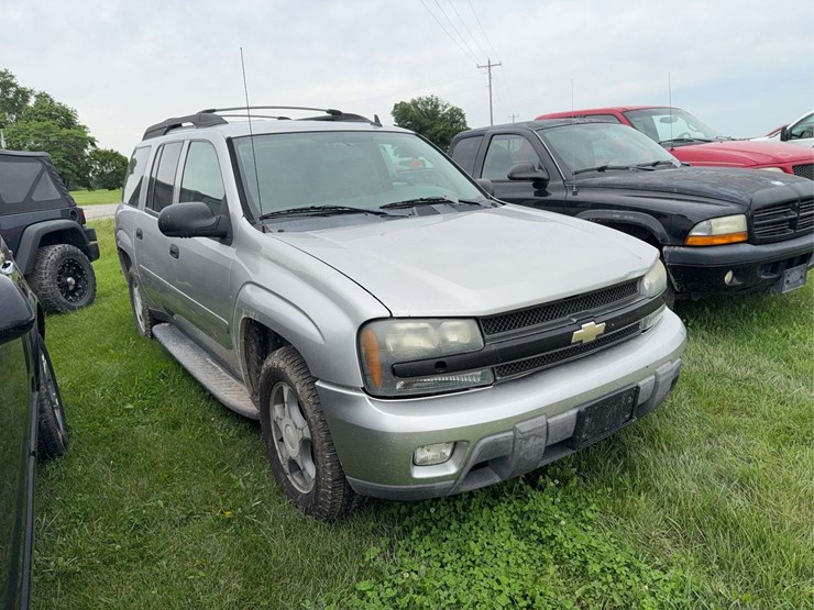 2006-chevrolet-blazer-image-2