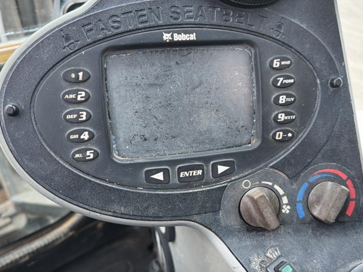 2014-bobcat-e42-image-43