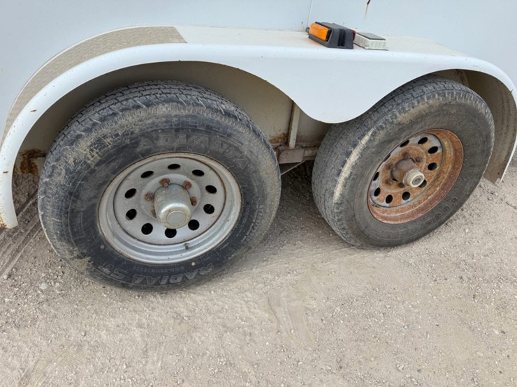 2014-cm-trailer-encolsed-cargo-trailer-image-7