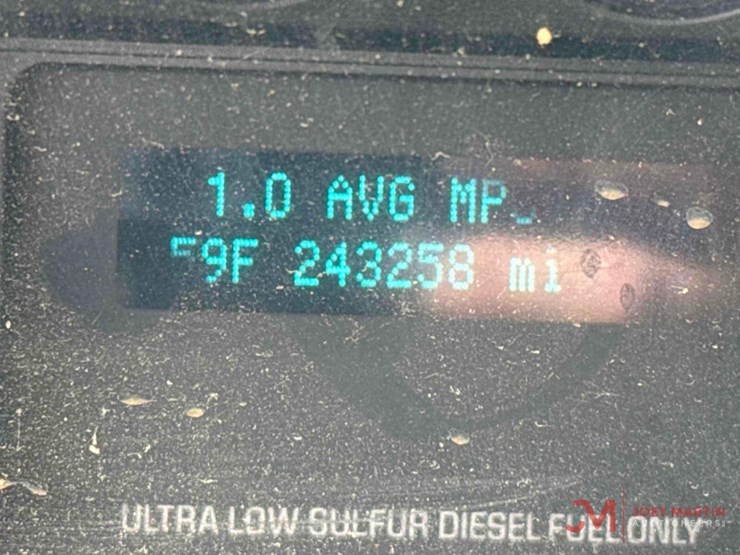 2011-ford-f550-xl-image-41