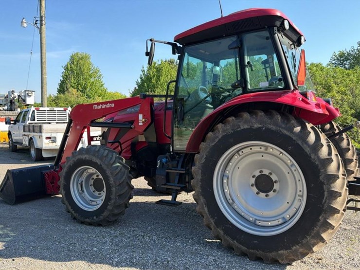 2018-mahindra-9110p-image-3