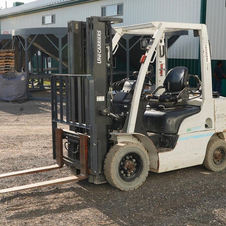#104 • 2022 Unicarriers MP1F2A25DV Forklift