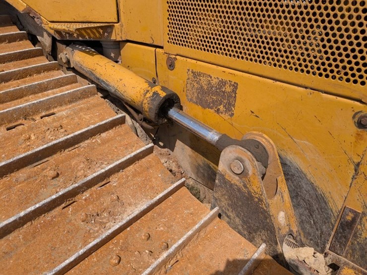 2001-caterpillar-d5m-xl-image-8