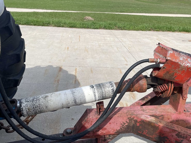 #5512-•-manure-spreader-image-11