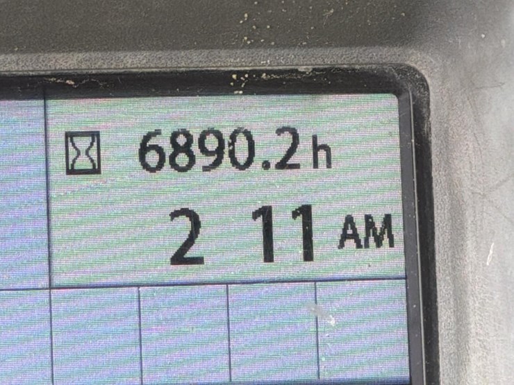 2012-hitachi-zx160-image-10
