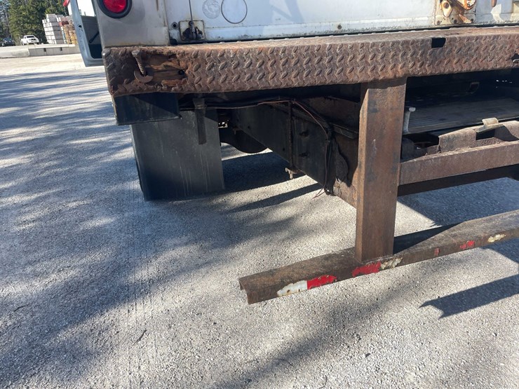 #4198-•-2005-sterling-box-truck-image-43