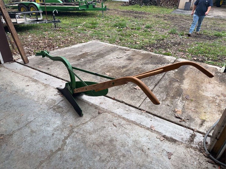 john-deere-left-hand-plow-image-5