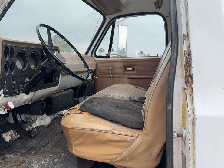 1979-gmc-7000-image-11